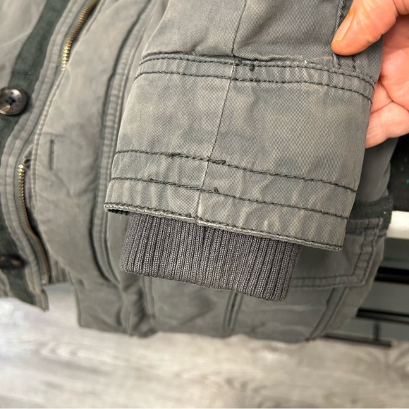 TNA Platoon jacket, Size S
Khakhi green - Picture 7 of 10